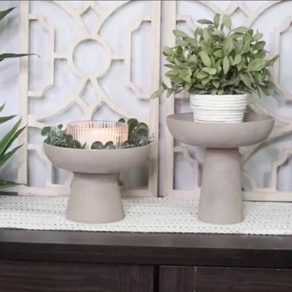 Stone pedestal bowl